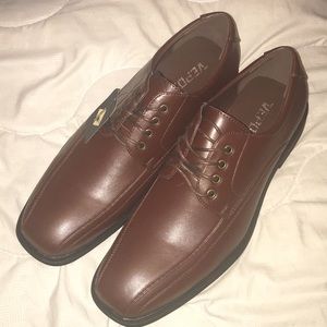 Men’s Dress shoes BRAND NEW in Box
